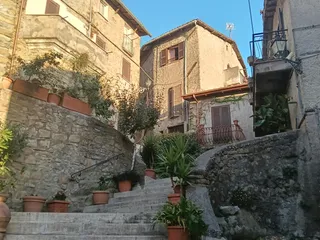 Si sale sulla Stretta.
