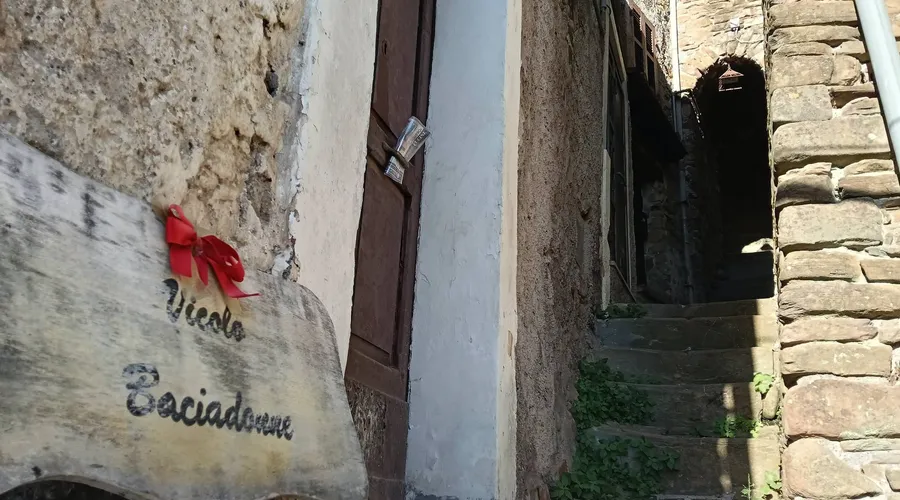 Vicolo Baciadonne