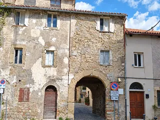 Vicino Piazza Governo Vecchio, il confine tra Nabballe e Nammonte