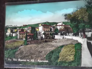 Cartolina colorata a mano: "San Vito Romano m. 720 - Panorama".